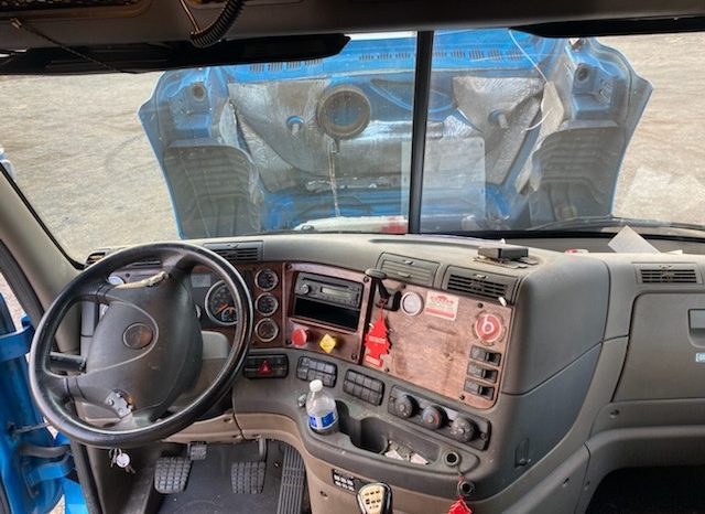 2017 Freightliner Cascadia 125 full