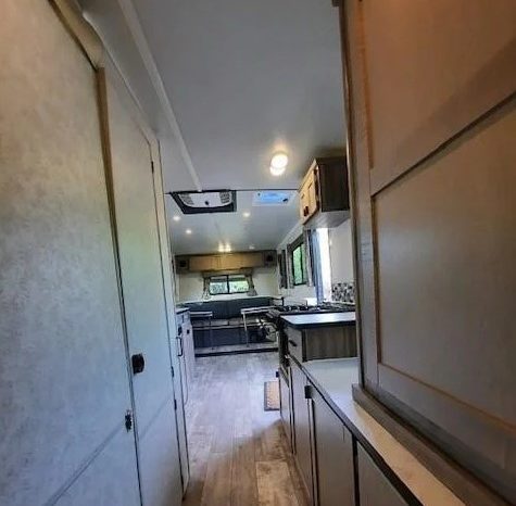 2021 Trailmanor 3124KS full