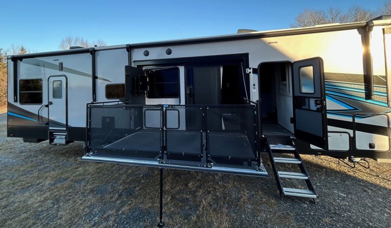2024 Heartland & 2017 Ram 3500 Laramie DRW full