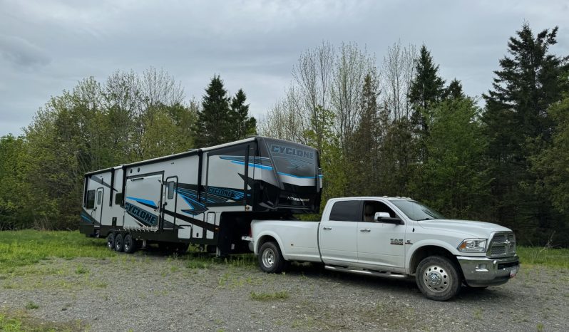 2024 Heartland & 2017 Ram 3500 Laramie DRW full