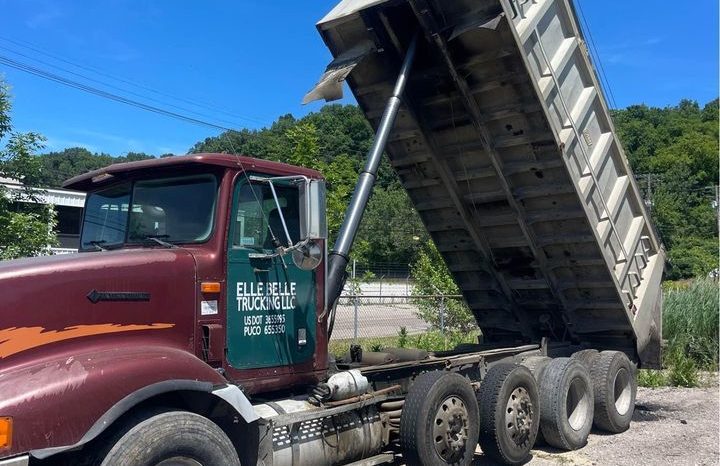 1996 International Eagle 9200 full