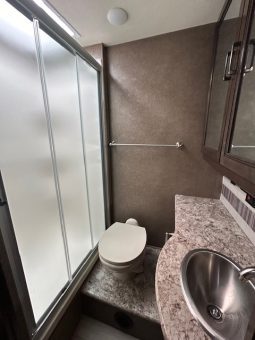 2020 Thor Quantum RW28 full