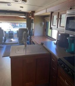 2017 WINNEBAGO SUNOVA 36Z full