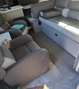 2023 FOREST RIVER WILDWOOD PLATINUM 27RK full