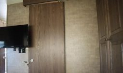 2017 FOREST RIVER ROCKWOOD ULTRA LITE 2703WS full