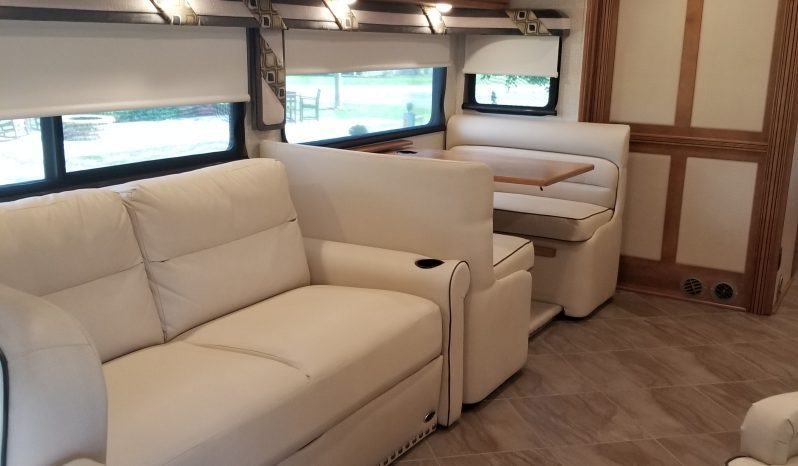 2017 Winnebago full