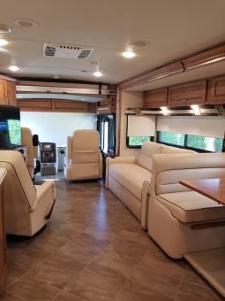 2017 Winnebago full