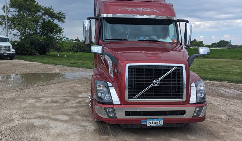 2016 Volvo VNL42T730 full