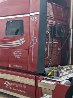 2016 Volvo VNL42T730 full