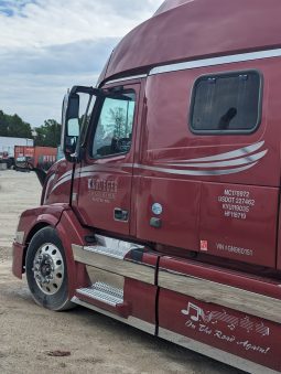 2016 Volvo VNL42T730 full