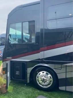 2022 WINNEBAGO FORZA 34T full