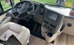 2022 WINNEBAGO FORZA 34T full