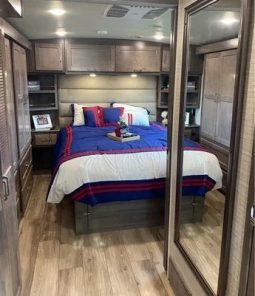 2022 WINNEBAGO FORZA 34T full