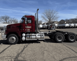 2020 MACK PINNACLE 64R full