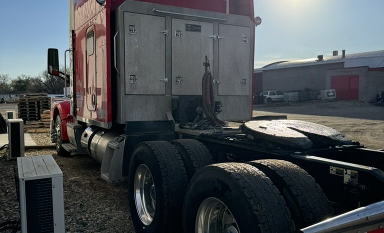 2020 Peterbilt 567 Heritage Edition full