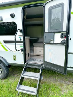 2023 FOREST RIVER FLAGSTAFF E-PRO 20BHS full