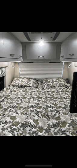2025 COACHMEN GALLERIA LI3 24A full