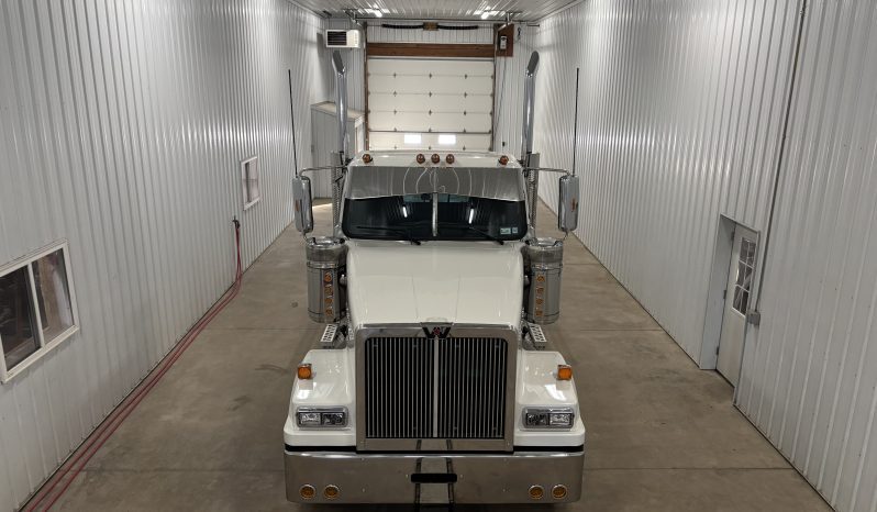 2022 WESTERN STAR 4900EX full