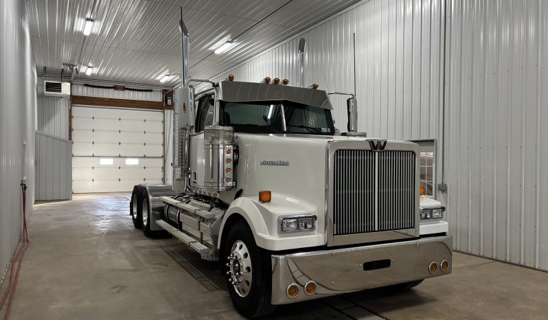 2022 WESTERN STAR 4900EX full