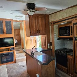 2011 KEYSTONE RV CO MONTANA MOUNTAINEER 291RLT full