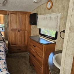 2011 KEYSTONE RV CO MONTANA MOUNTAINEER 291RLT full