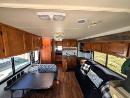 2012 COACHMEN FREELANDER 26QB full