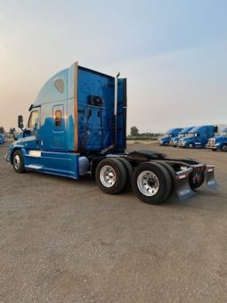 2017 Freightliner Cascadia 125 full