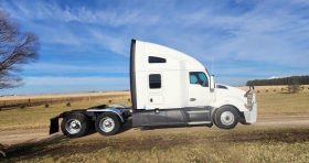 2017 KENWORTH T680