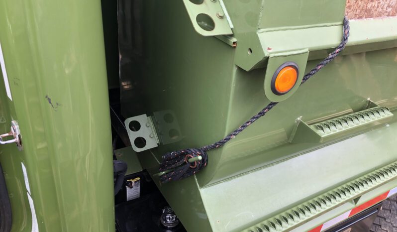 2015 Freightliner M2 106 Dump Truck full