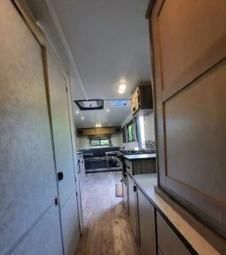 2021 Trailmanor 3124KS full