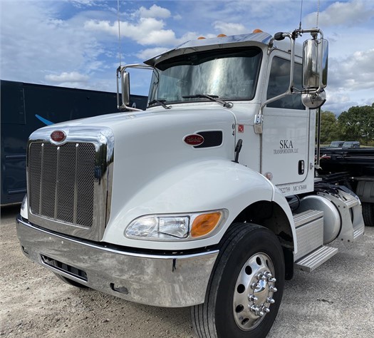2020 PETERBILT 337 & 2019 Sun Country 5 Car