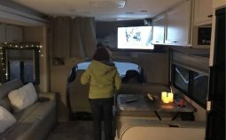 2022 THOR MOTOR COACH CHATEAU 27R full