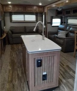 2018 FOREST RIVER FLAGSTAFF CLASSIC SUPER LITE 827FLS full