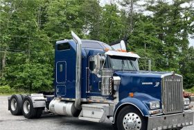2006 Kenworth W900