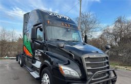 2018 FREIGHTLINER CASCADIA 126 full
