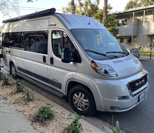 2022 WINNEBAGO TRAVATO 59G