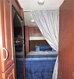 2015 WINNEBAGO MINNIE WINNIE 27Q full