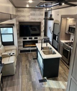 2021 forest river cedar creek 355LF full