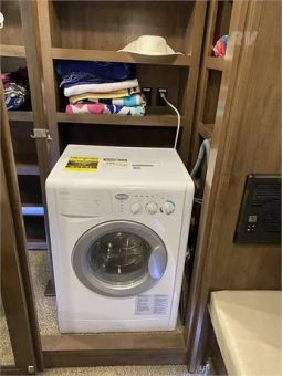 2018 FOREST RIVER CEDAR CREEK CHAMPAGNE 38EL full