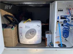 2018 FOREST RIVER CEDAR CREEK CHAMPAGNE 38EL full