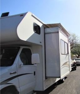 2015 WINNEBAGO MINNIE WINNIE 27Q full