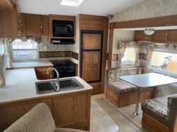2010 Sprinter Copper Canyon RV 5th Wheel Camper full