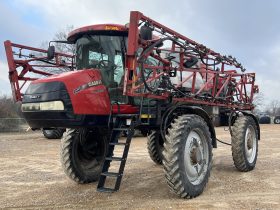 2016 Case IH 4440 sprayer