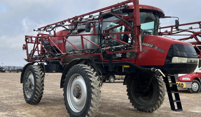 2016 Case IH 4440 sprayer full