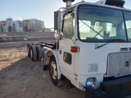 2001 VOLVO WXLL64 full