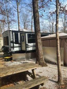 2021 Forest River Cherokee Grey Wolf full