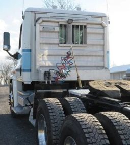 2010 Freightliner Cascadia 125 “Day Cab” full