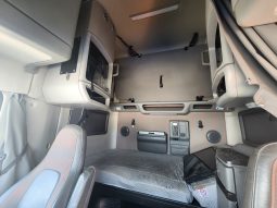 2019 Volvo VNL64T760 full