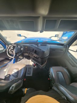 2019 Volvo VNL64T760 full