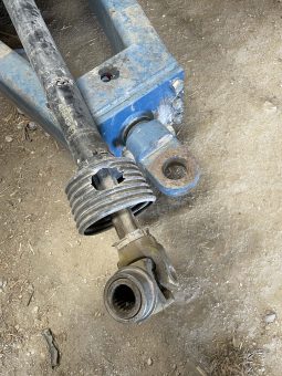 1995 Kinze 1040 Row Crop Cart full